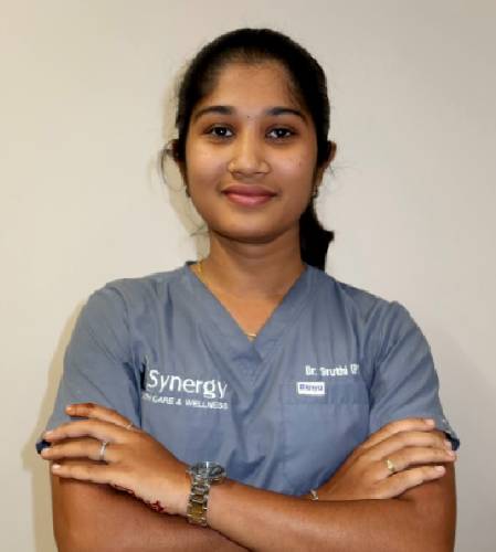 Dr Sruthi